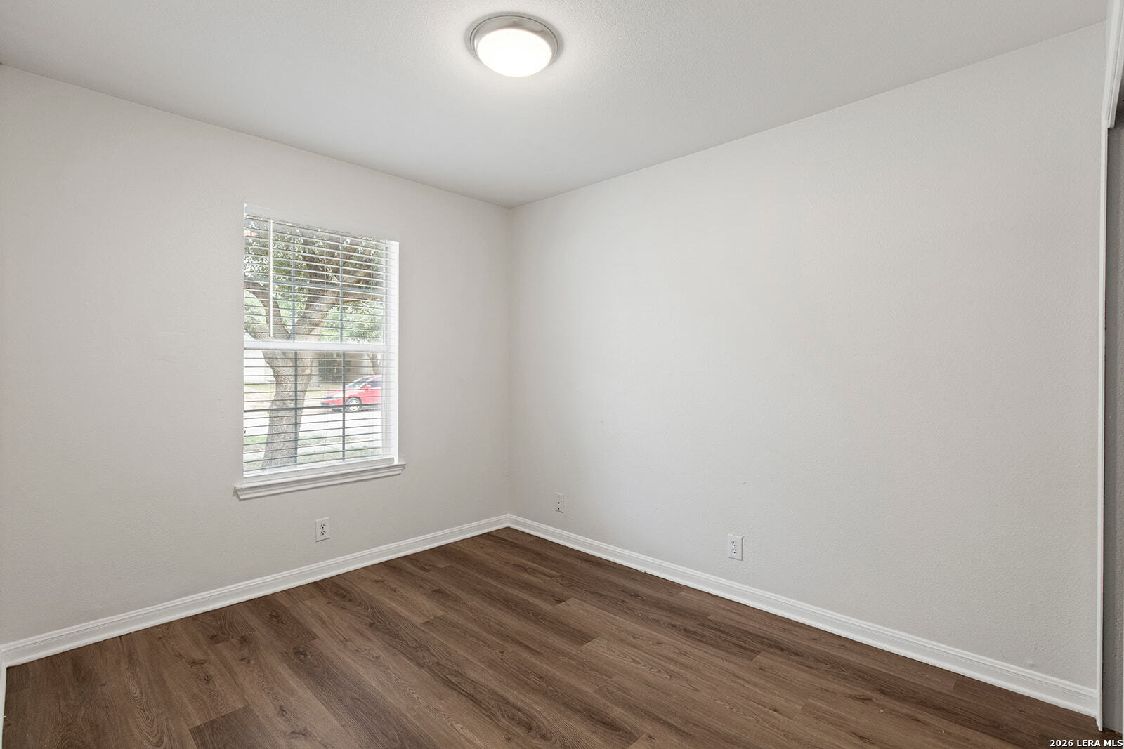 8514 Snakeweed Dr