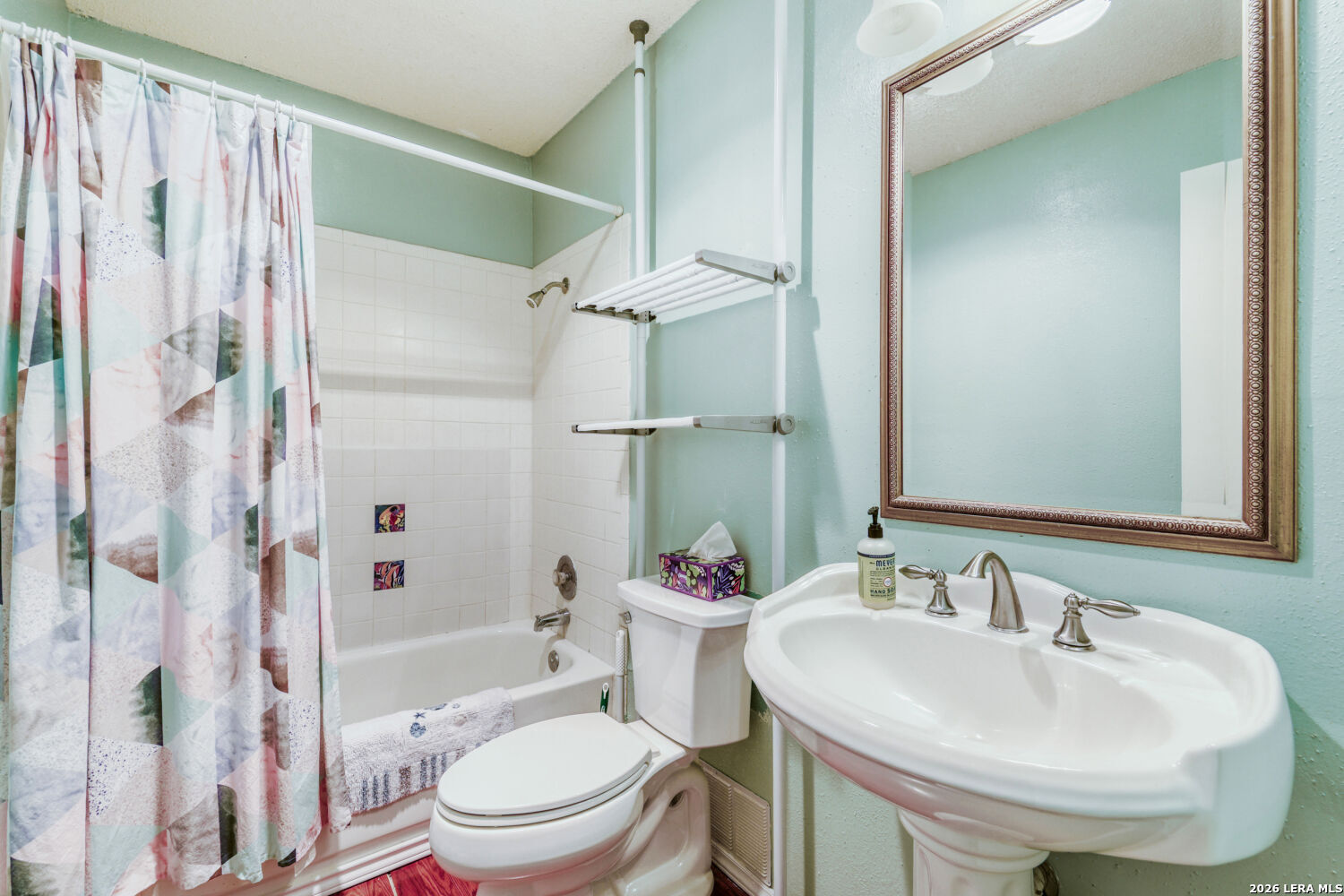 8201 Rimline Dr
