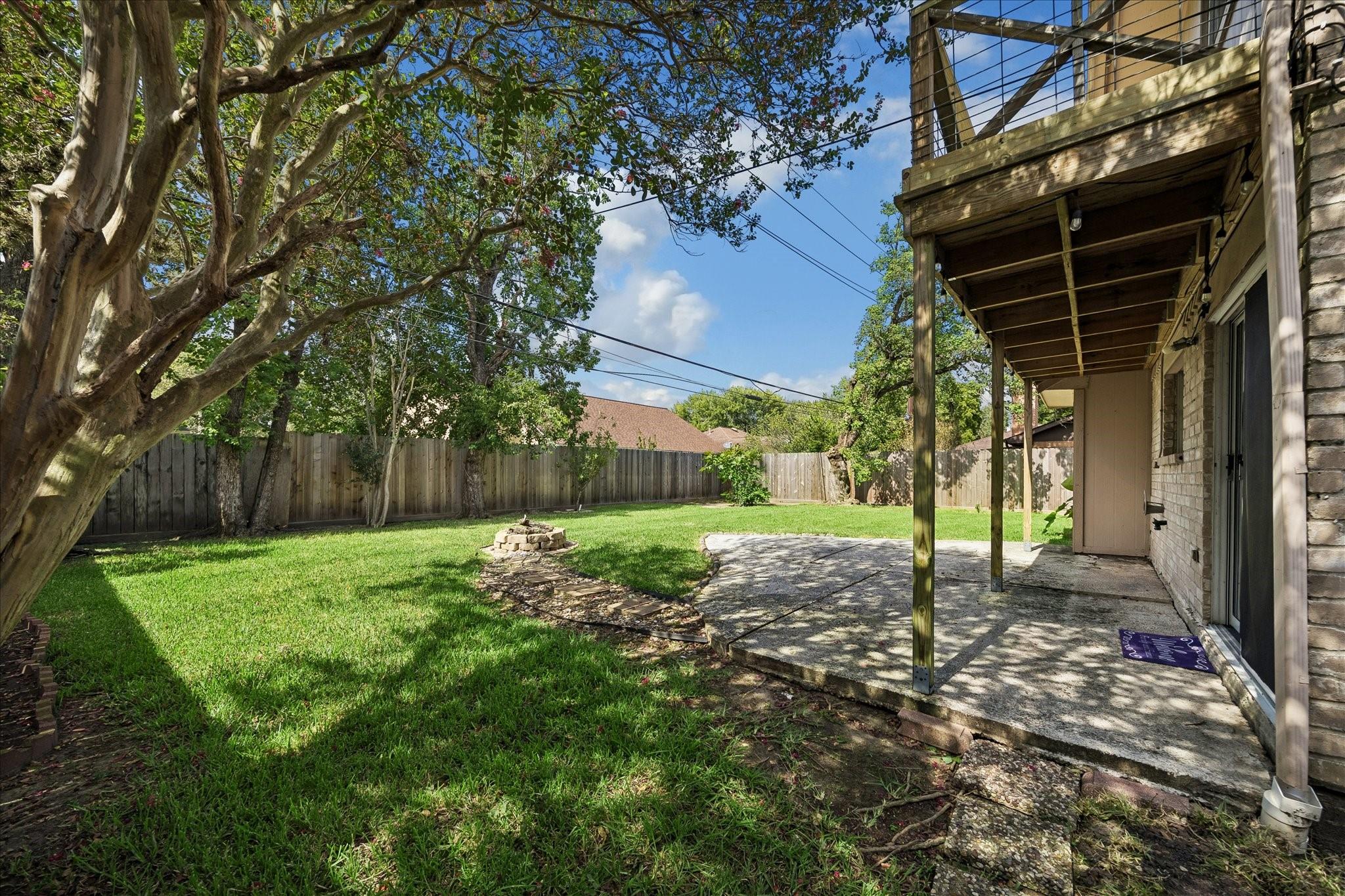 813 Lakeview Drive