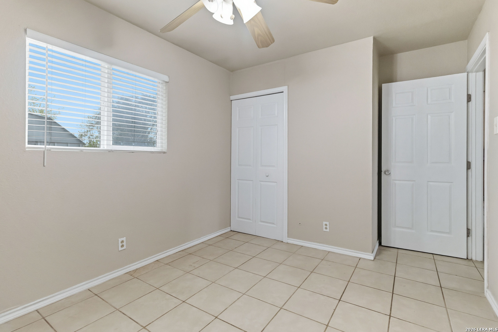 322 W AVIATION BLVD