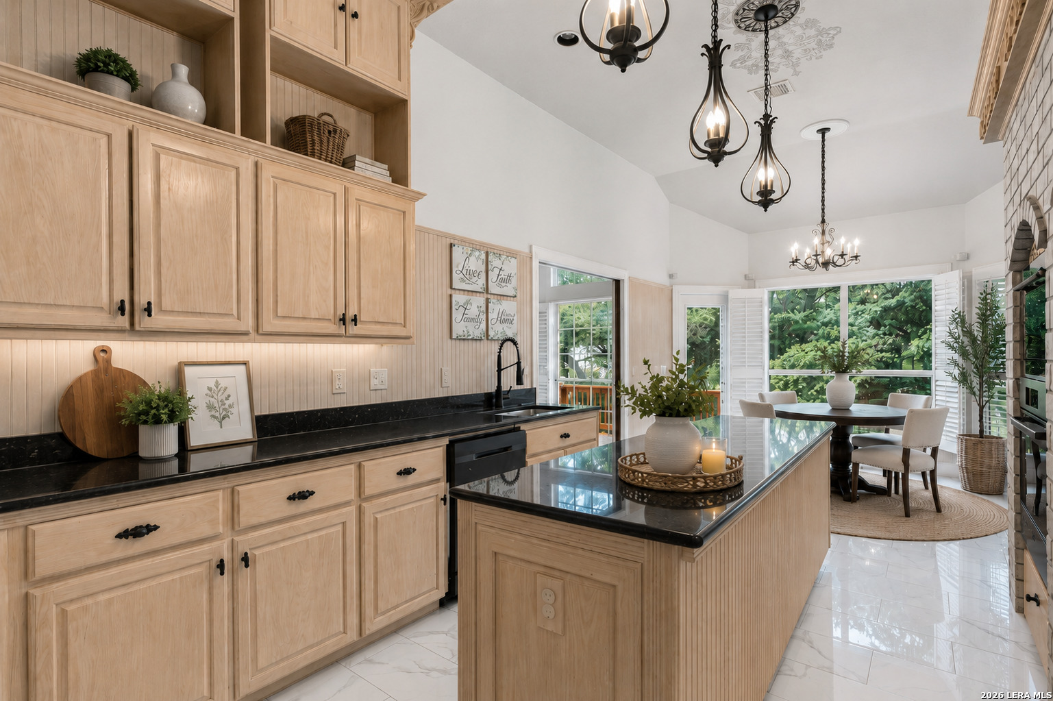 519 Mission Viejo