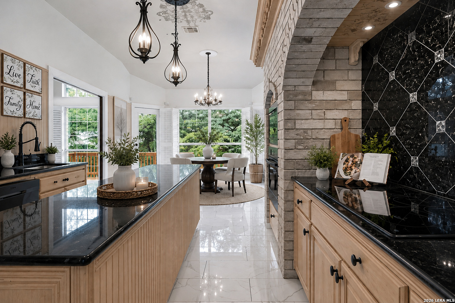 519 Mission Viejo