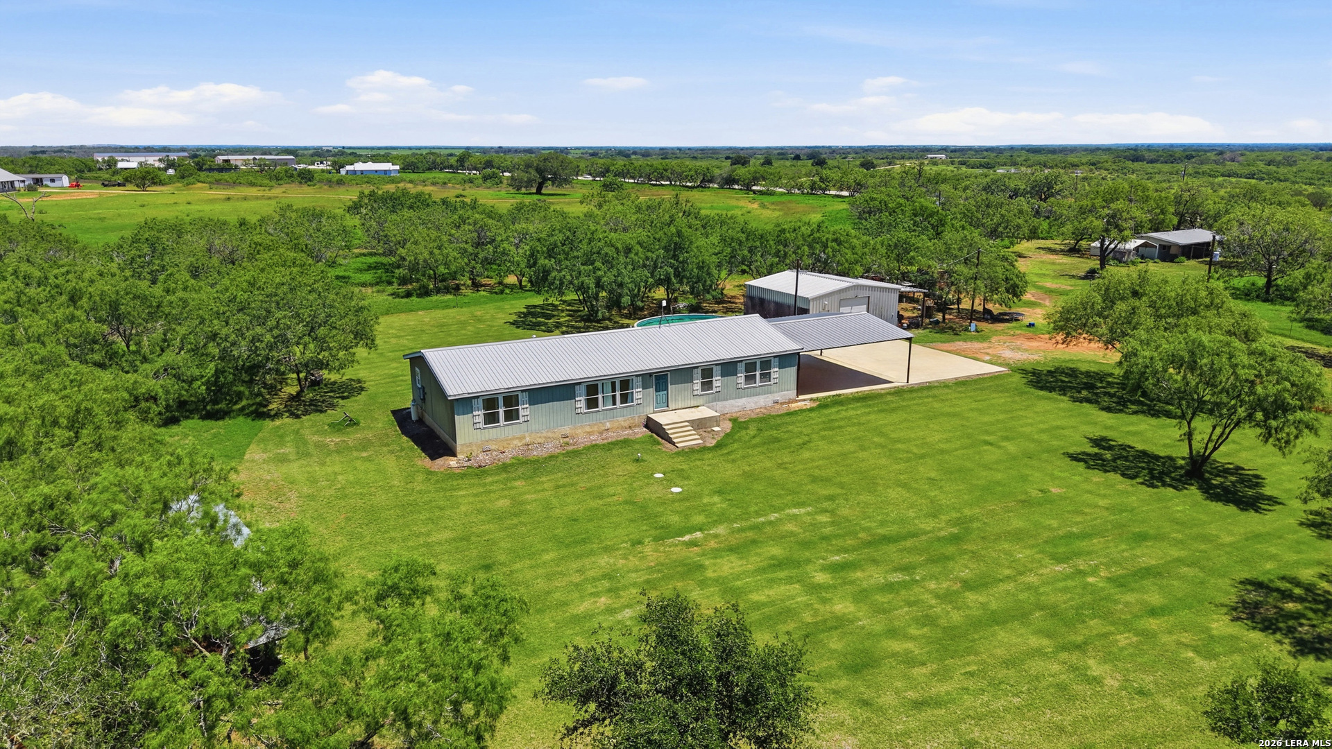 152 E County Road 304