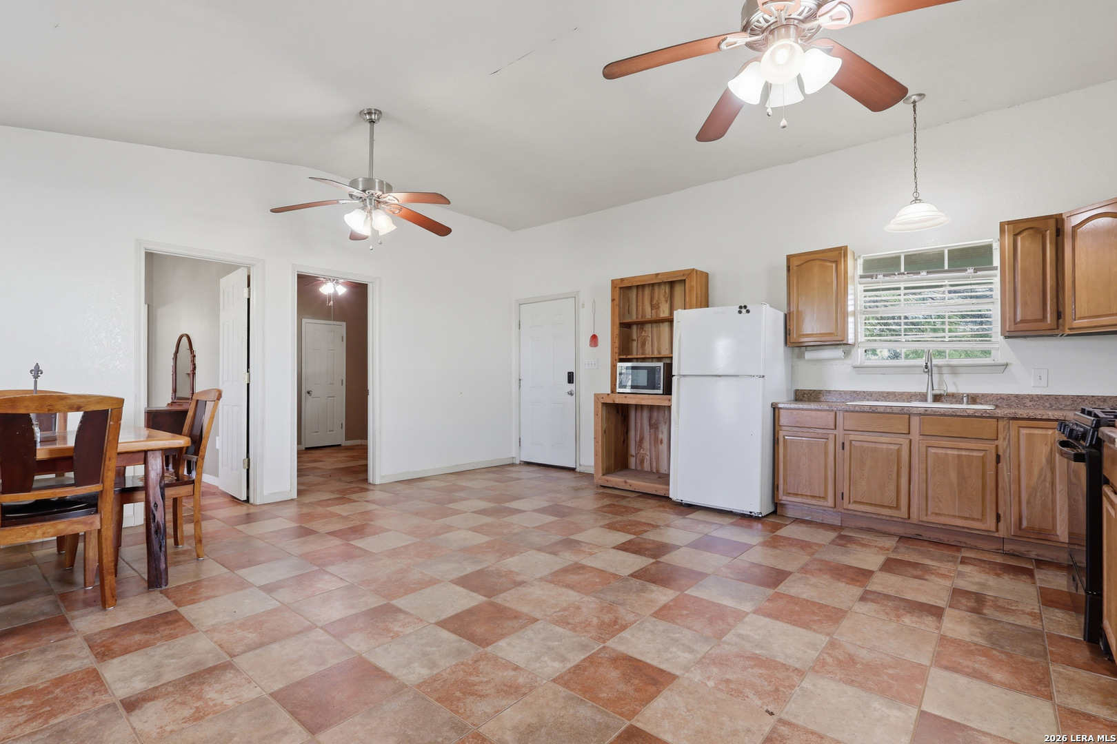 152 E County Road 304