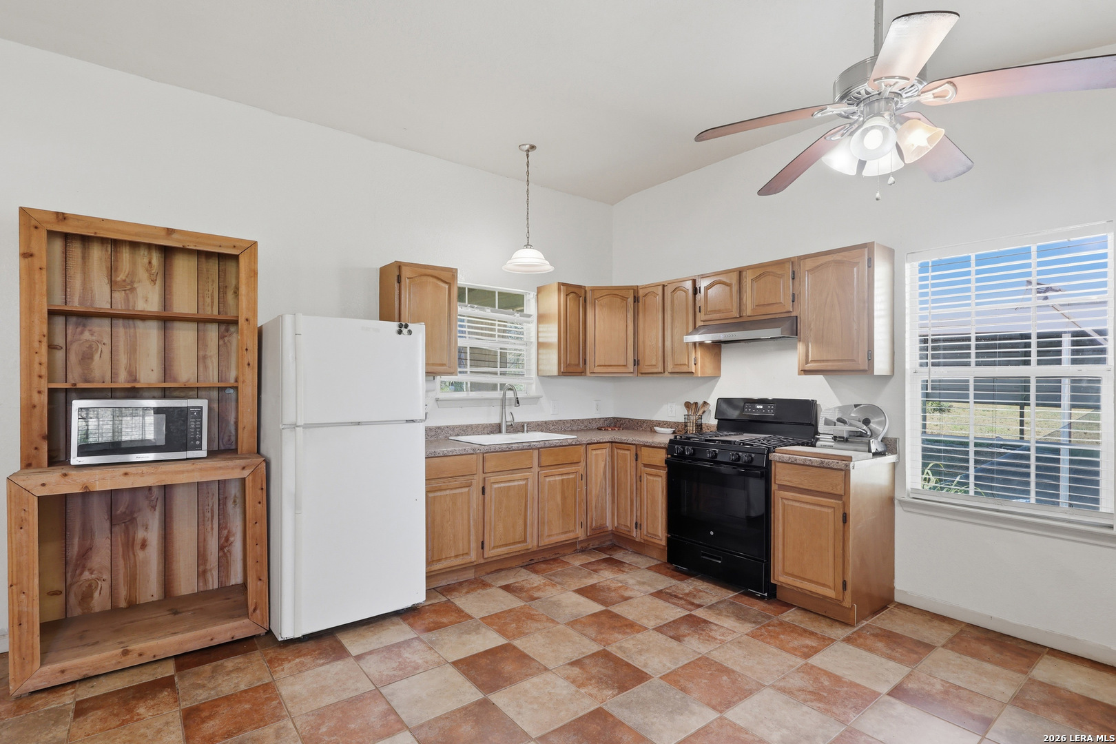 152 E County Road 304