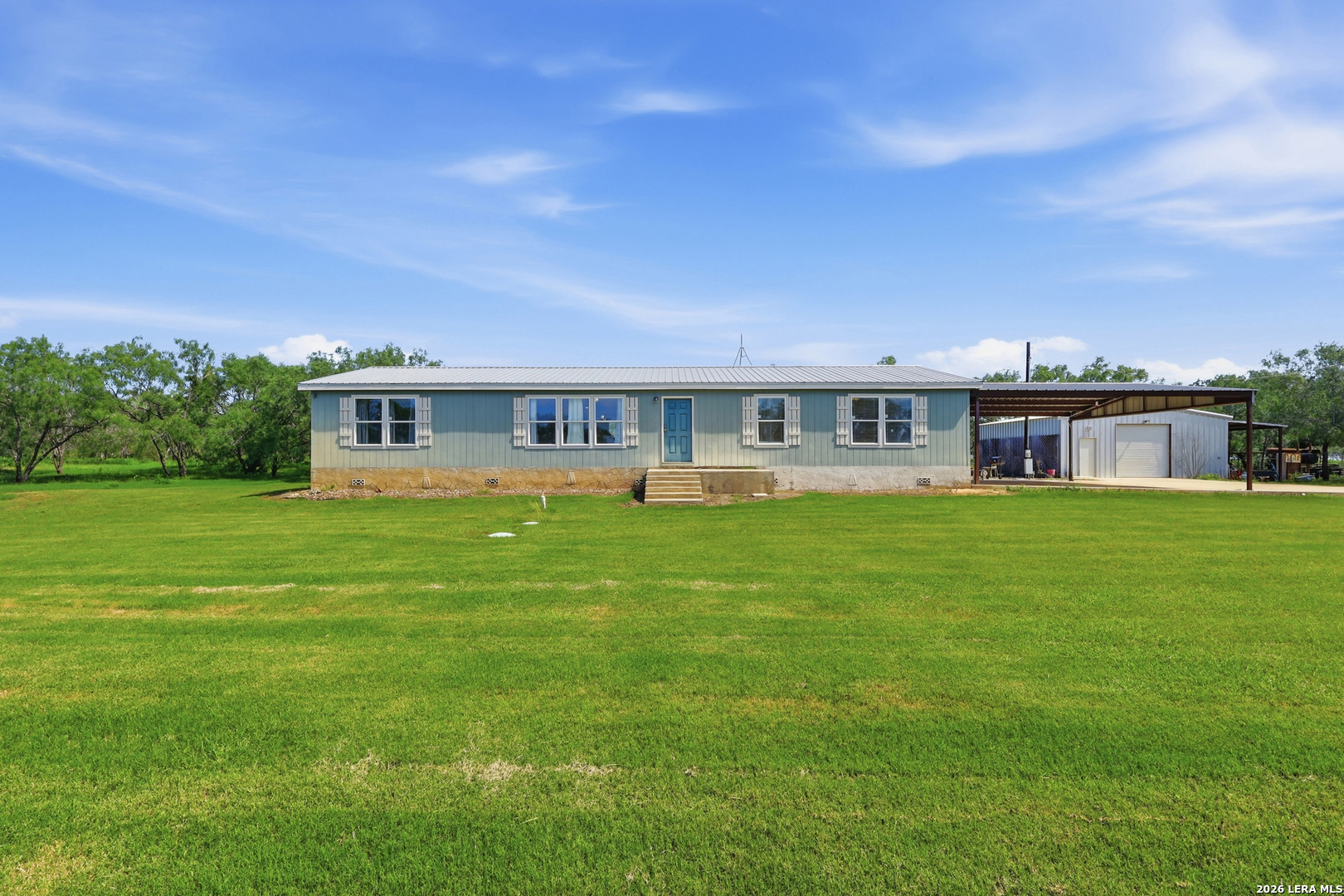 152 E County Road 304