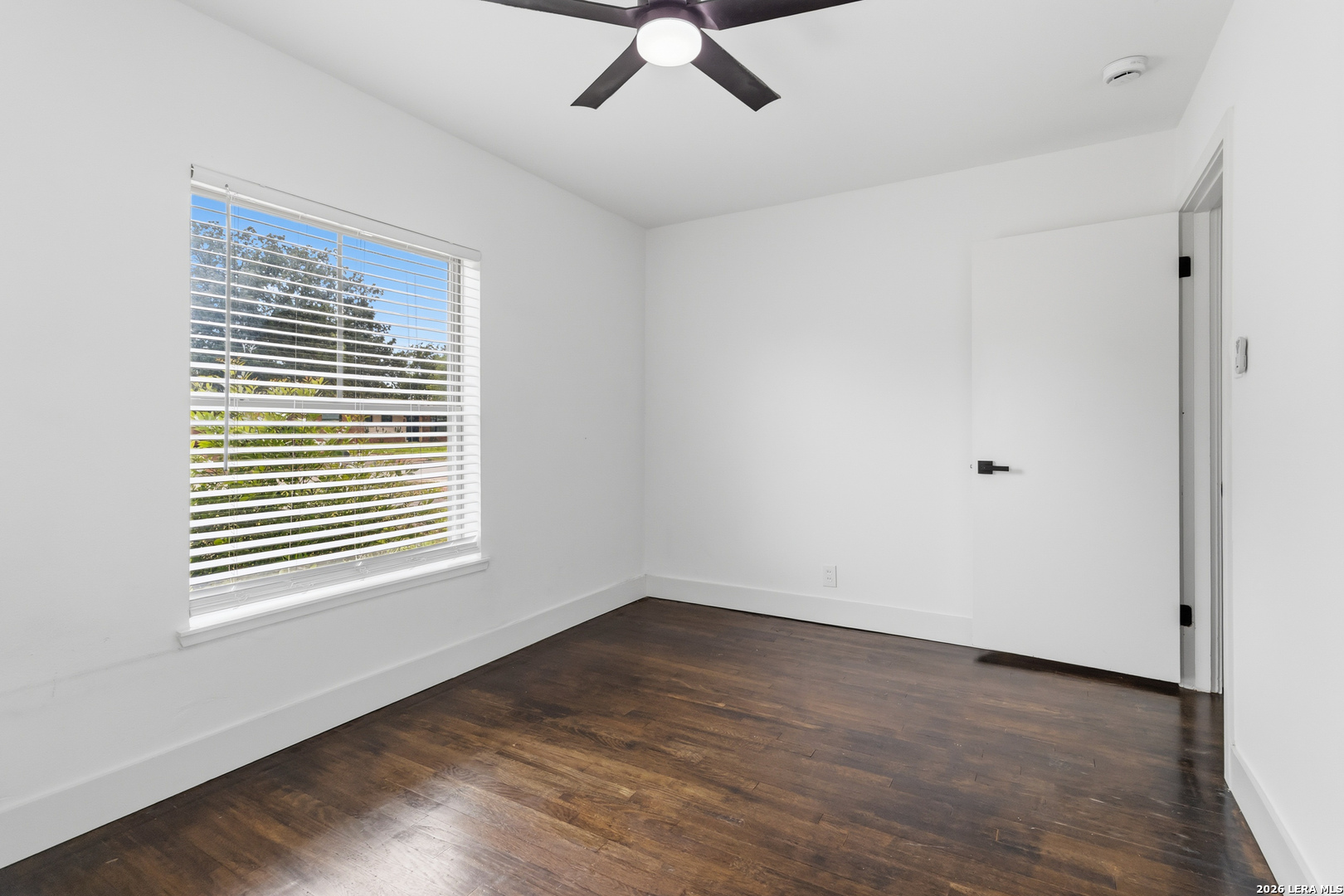 551 RADIANCE AVE