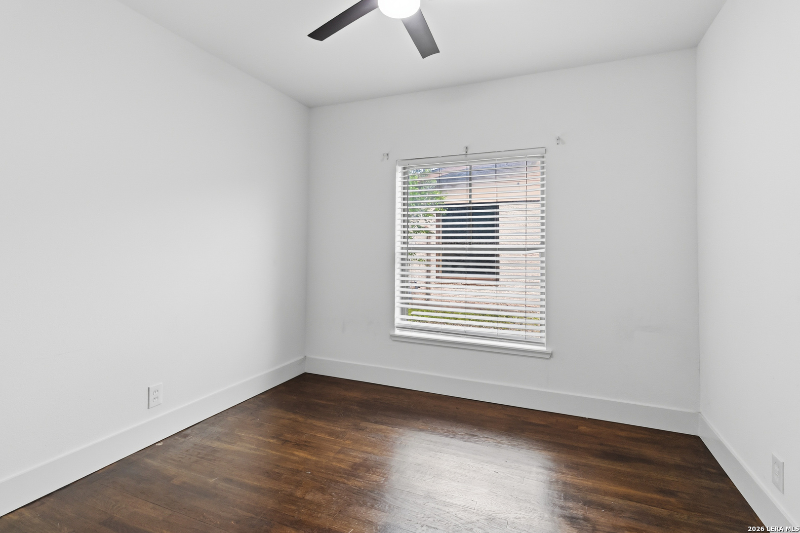 551 RADIANCE AVE