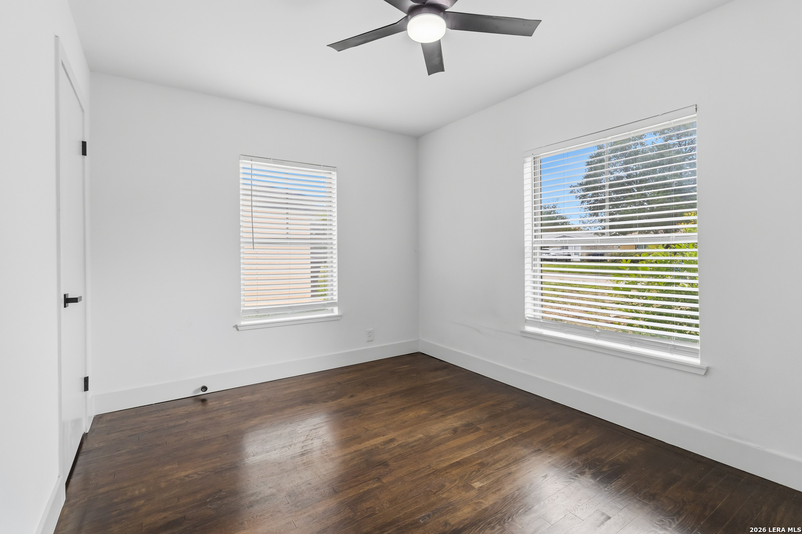 551 RADIANCE AVE