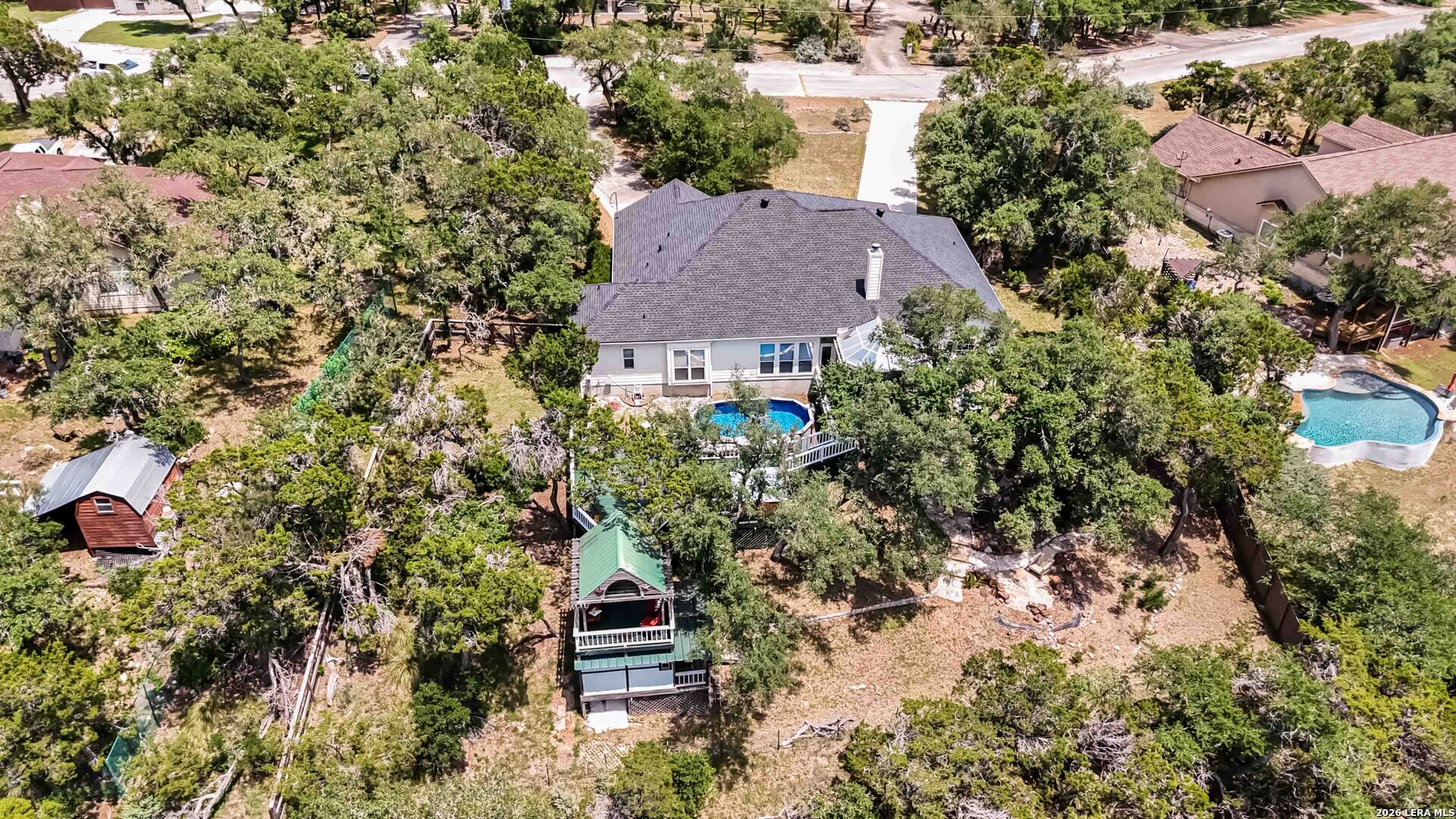 573 MOUNTAIN OAKS DR