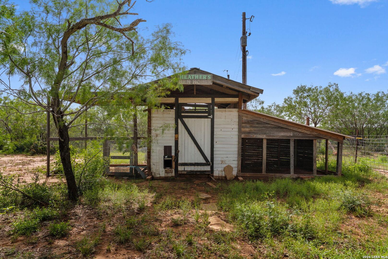 1930 ODANIEL RD