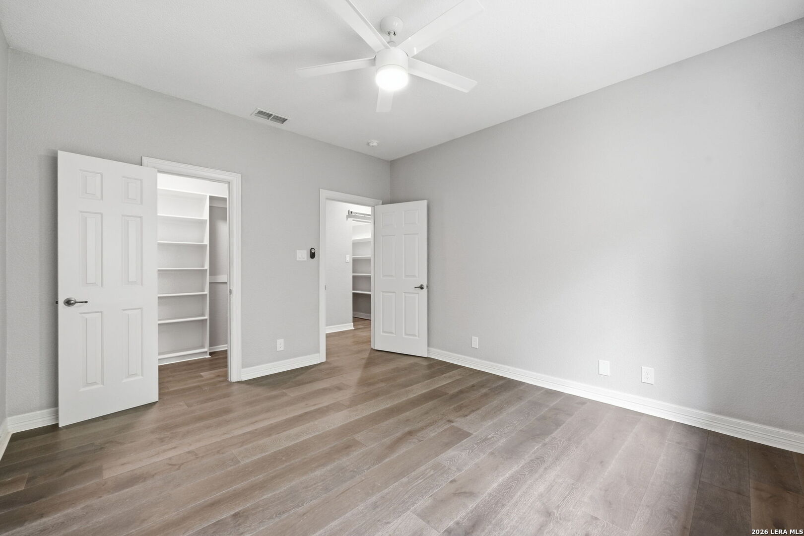 2810 Falling Brook