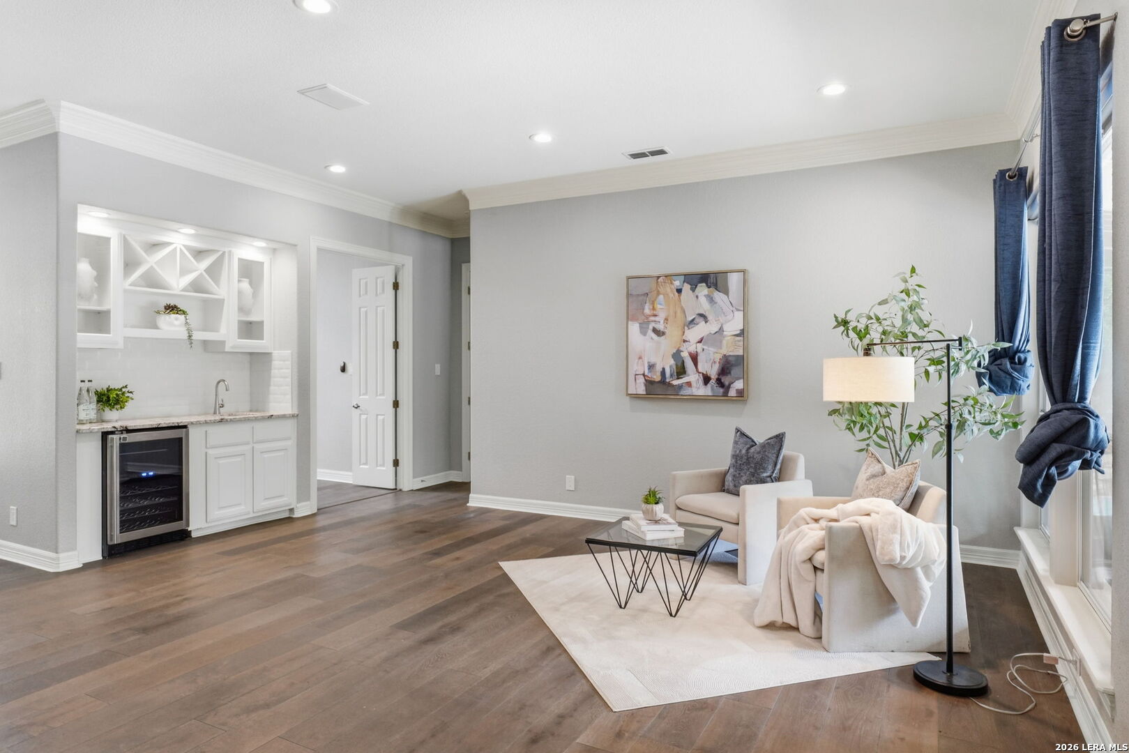 2810 Falling Brook