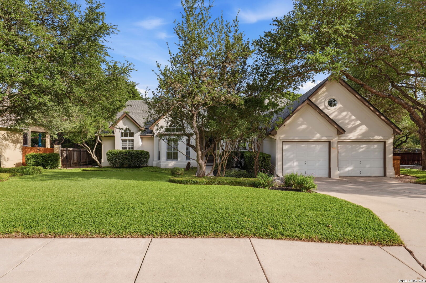2810 Falling Brook