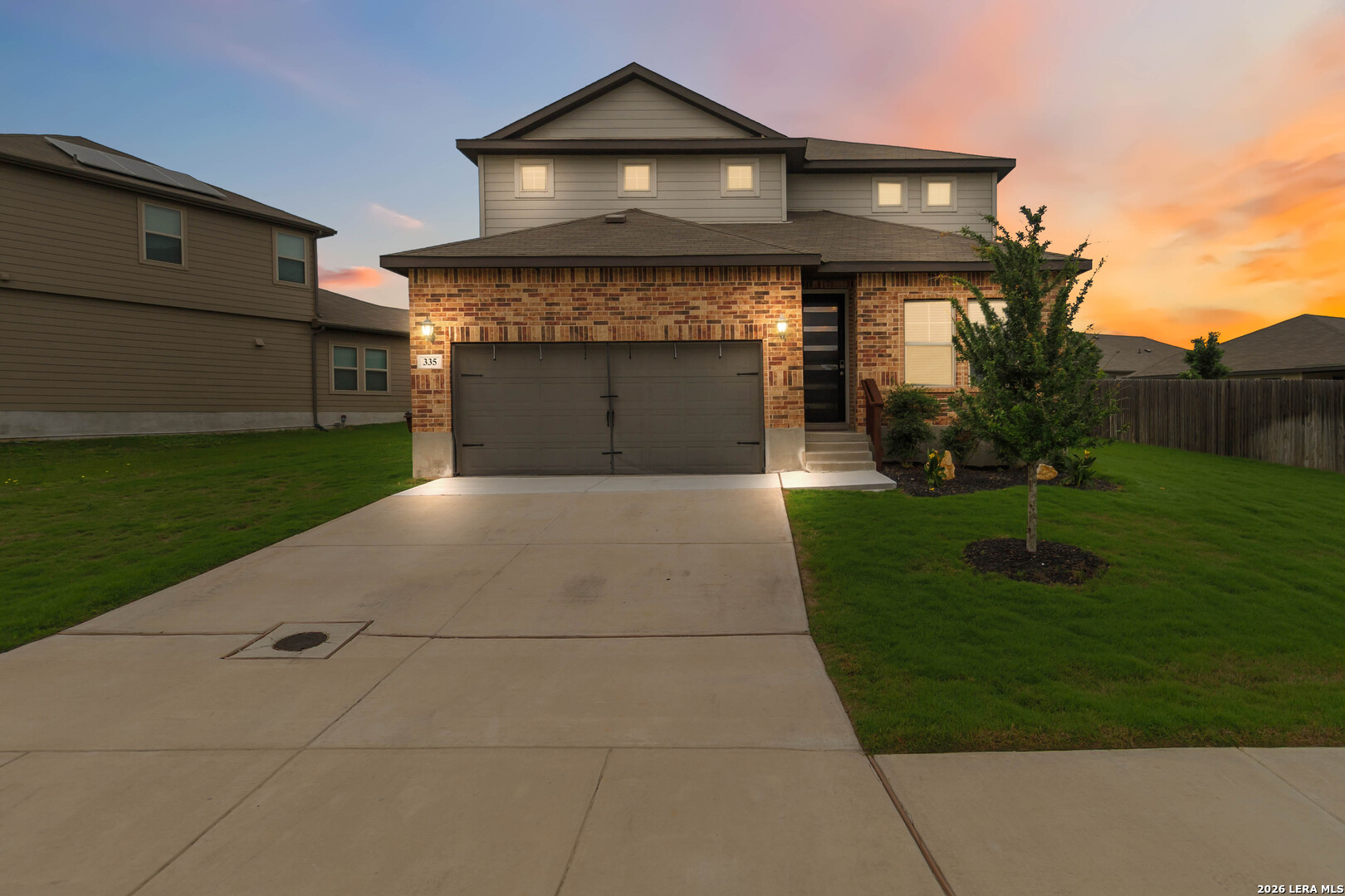 335 SHELTON PASS