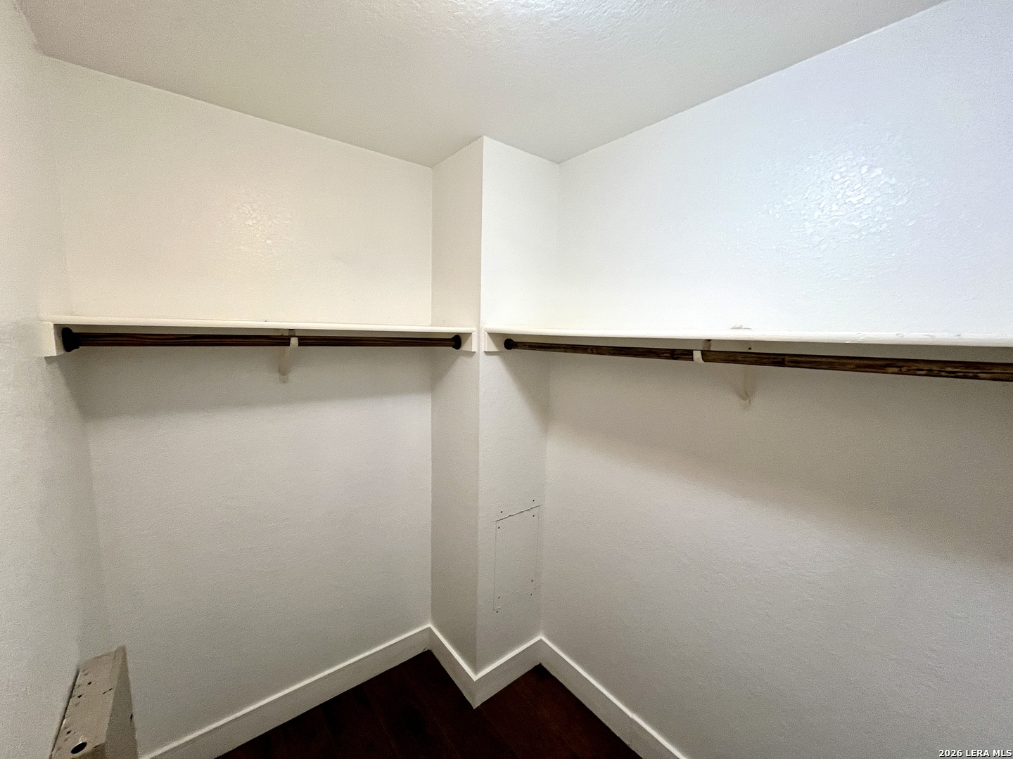 3710 Candleglenn