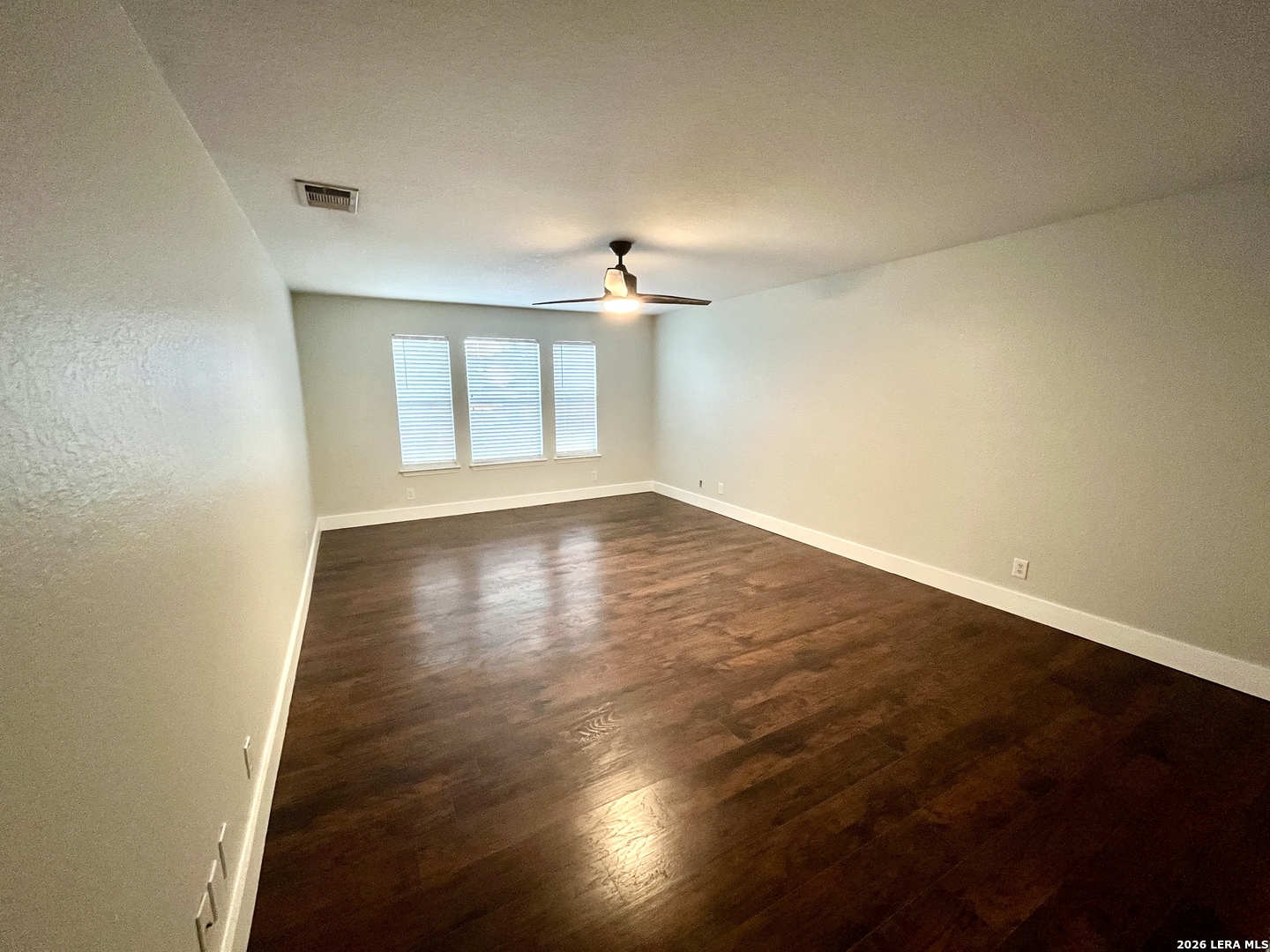 3710 Candleglenn