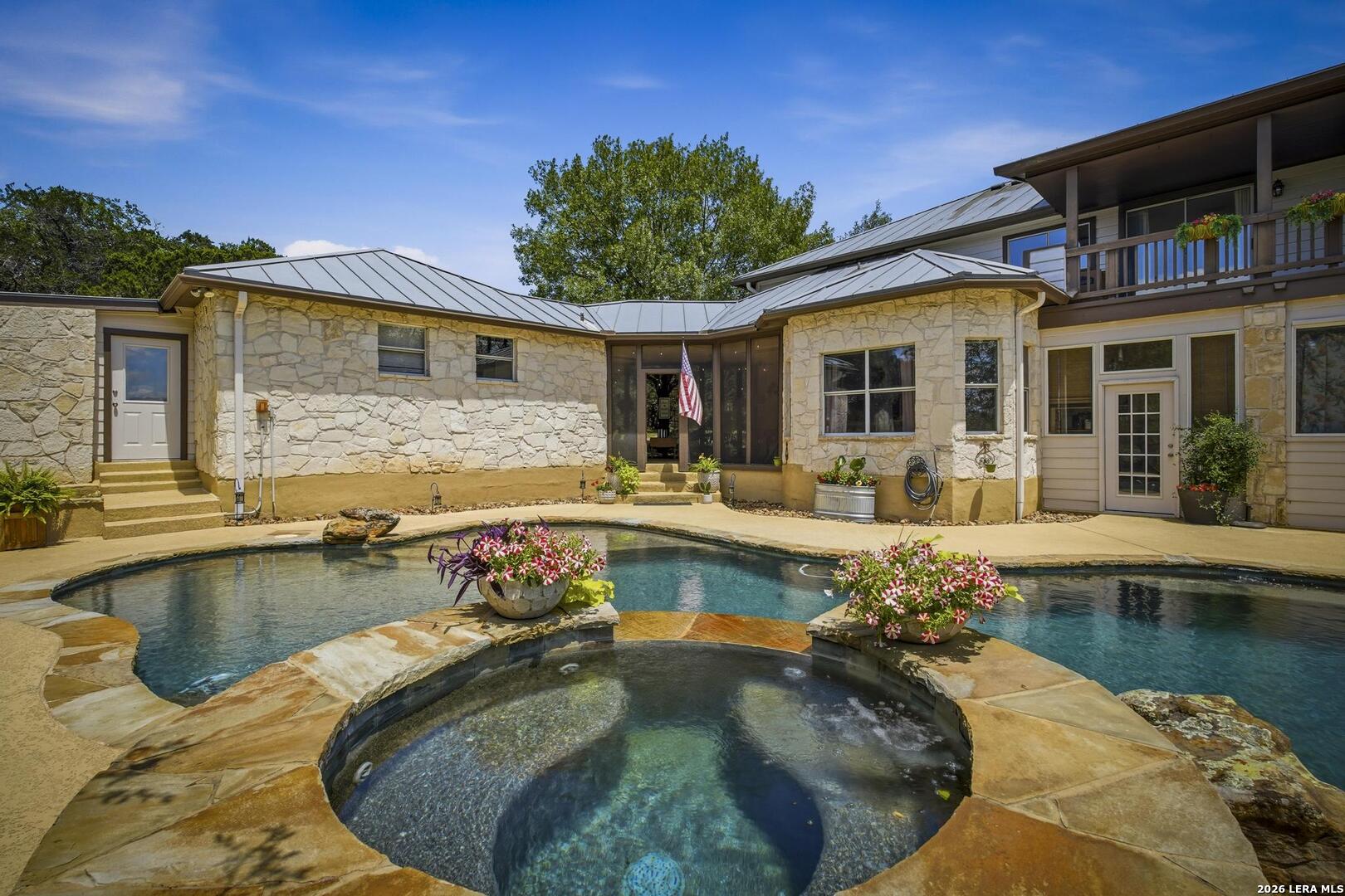 9318 Fox Briar