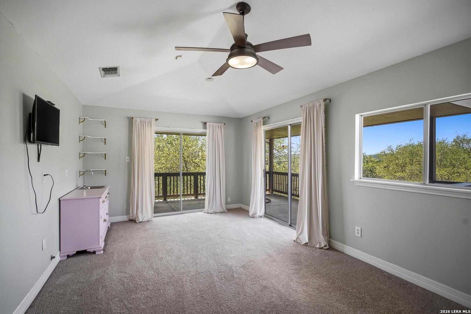 9318 Fox Briar