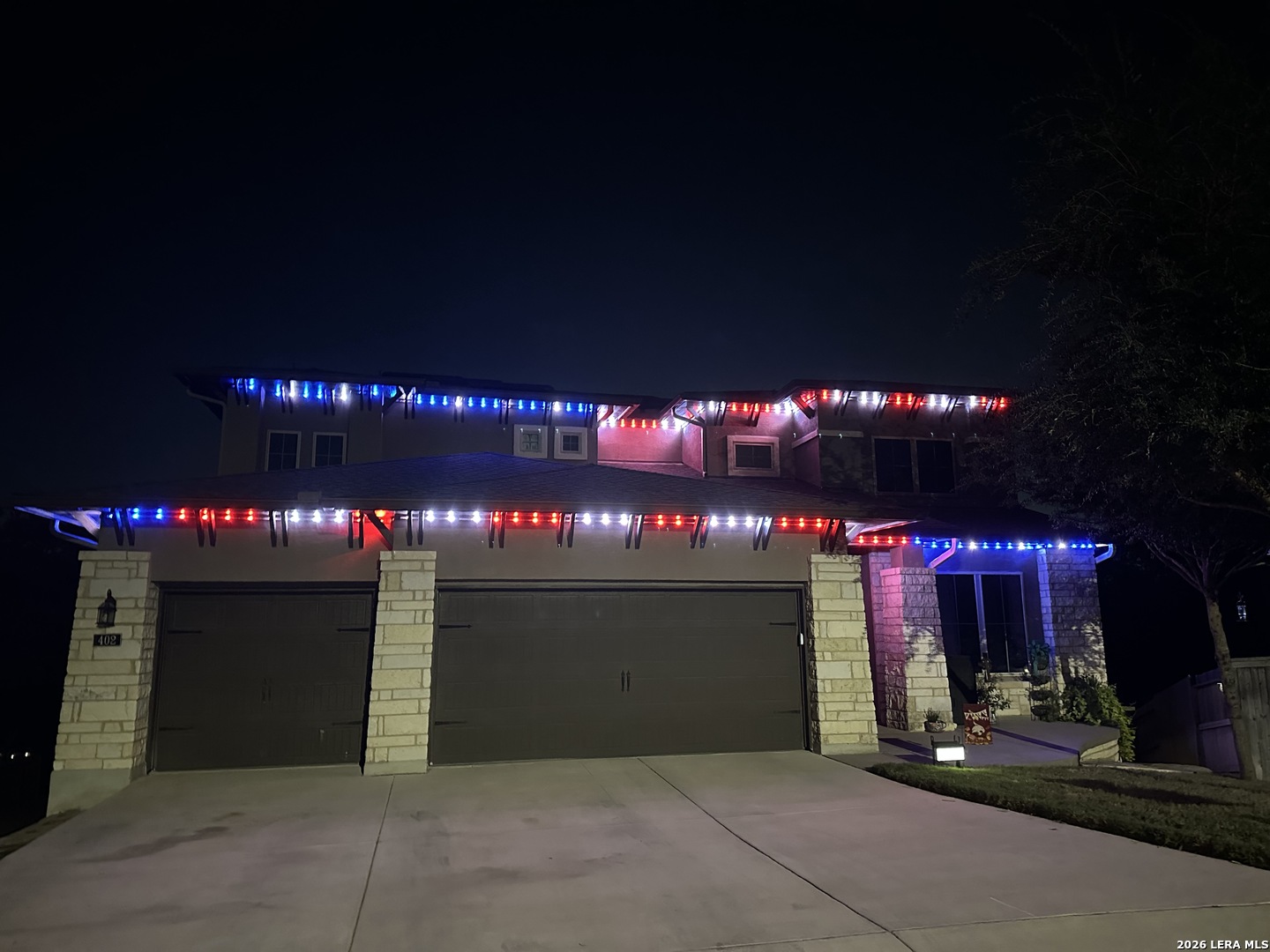 402 SUNDANCE WAY
