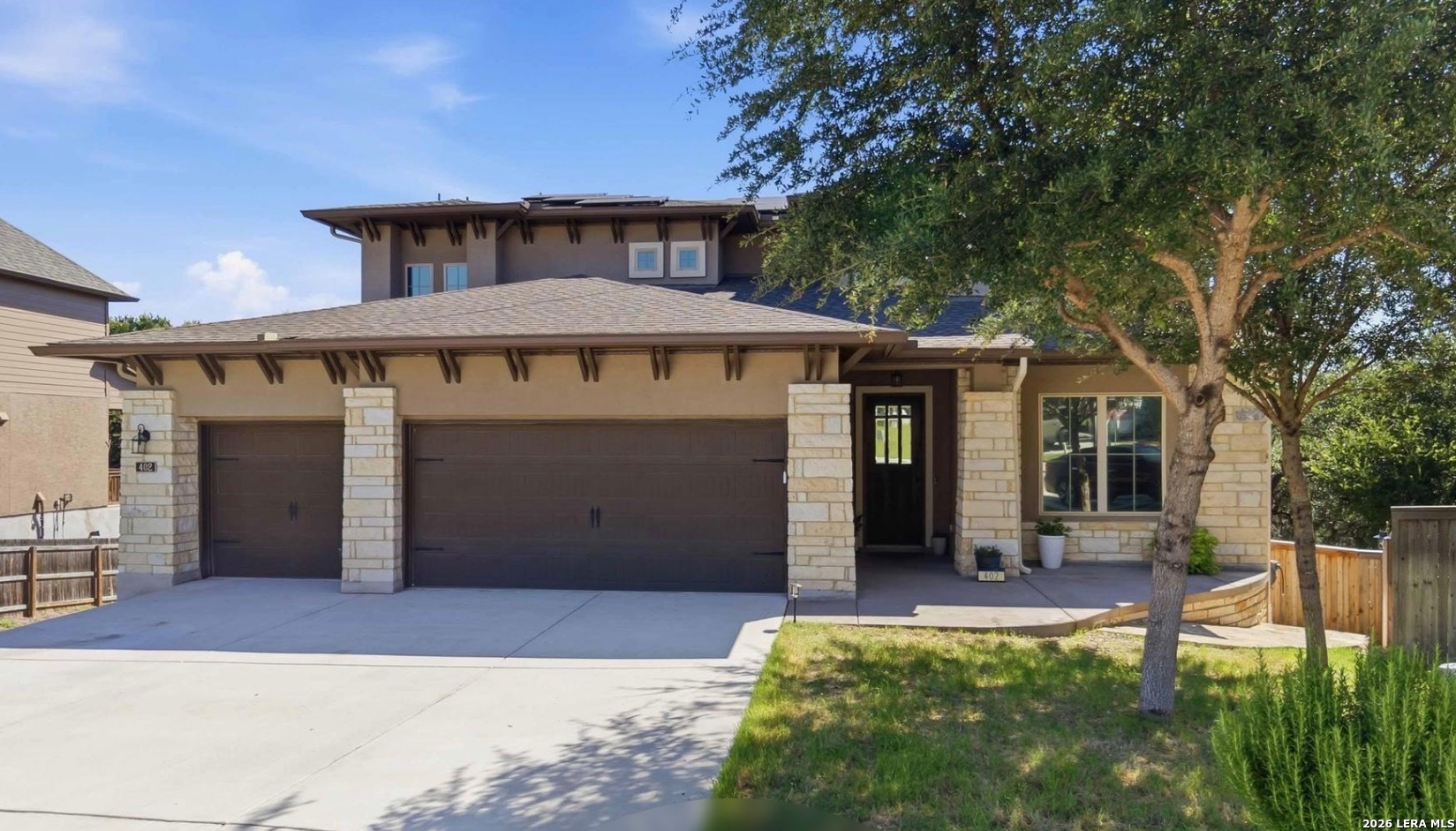 402 SUNDANCE WAY