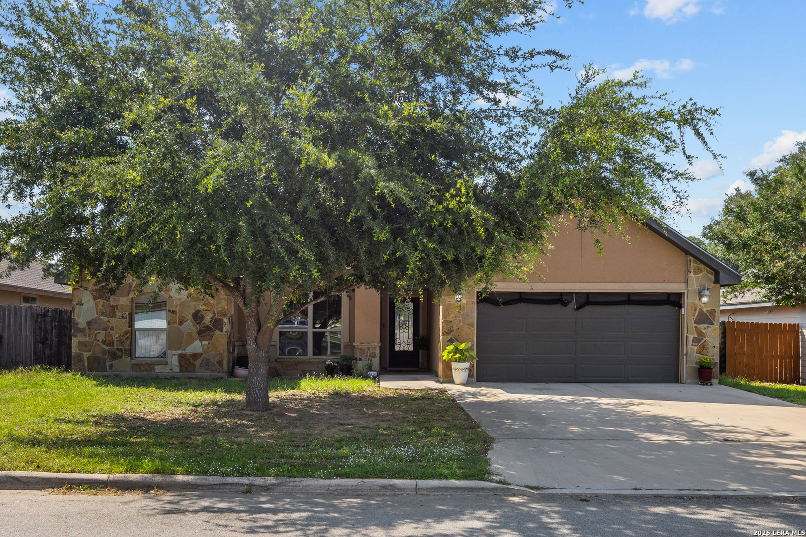1812 Wandering Trail
