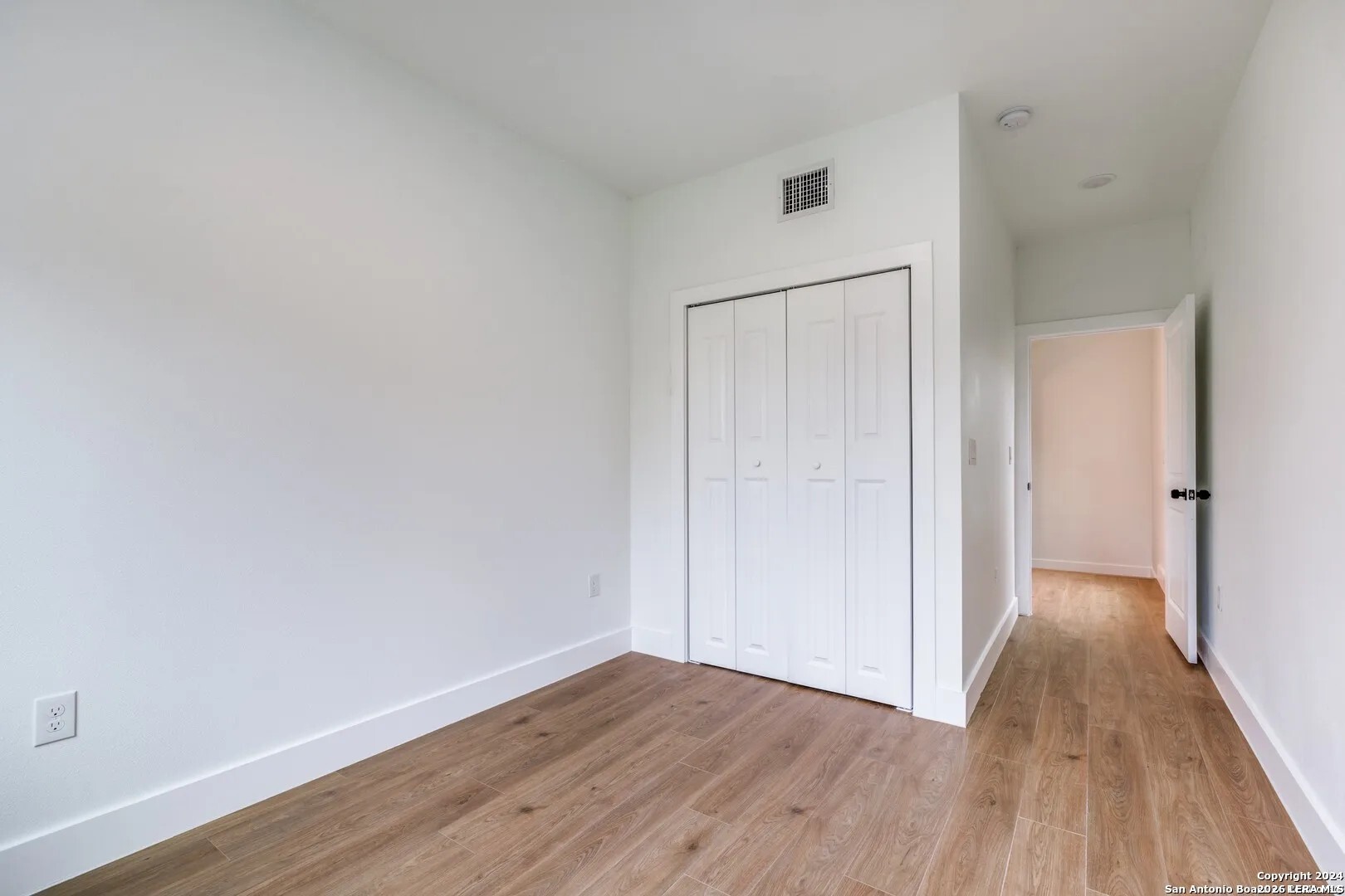 531 Essex 202