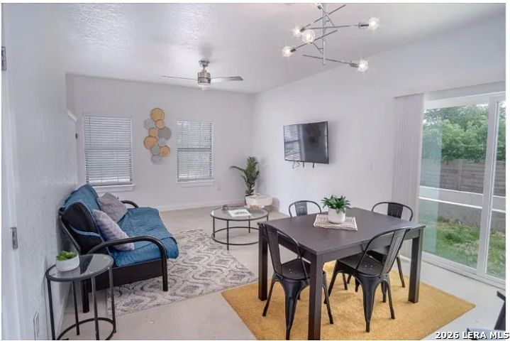 1022 Delaware 3