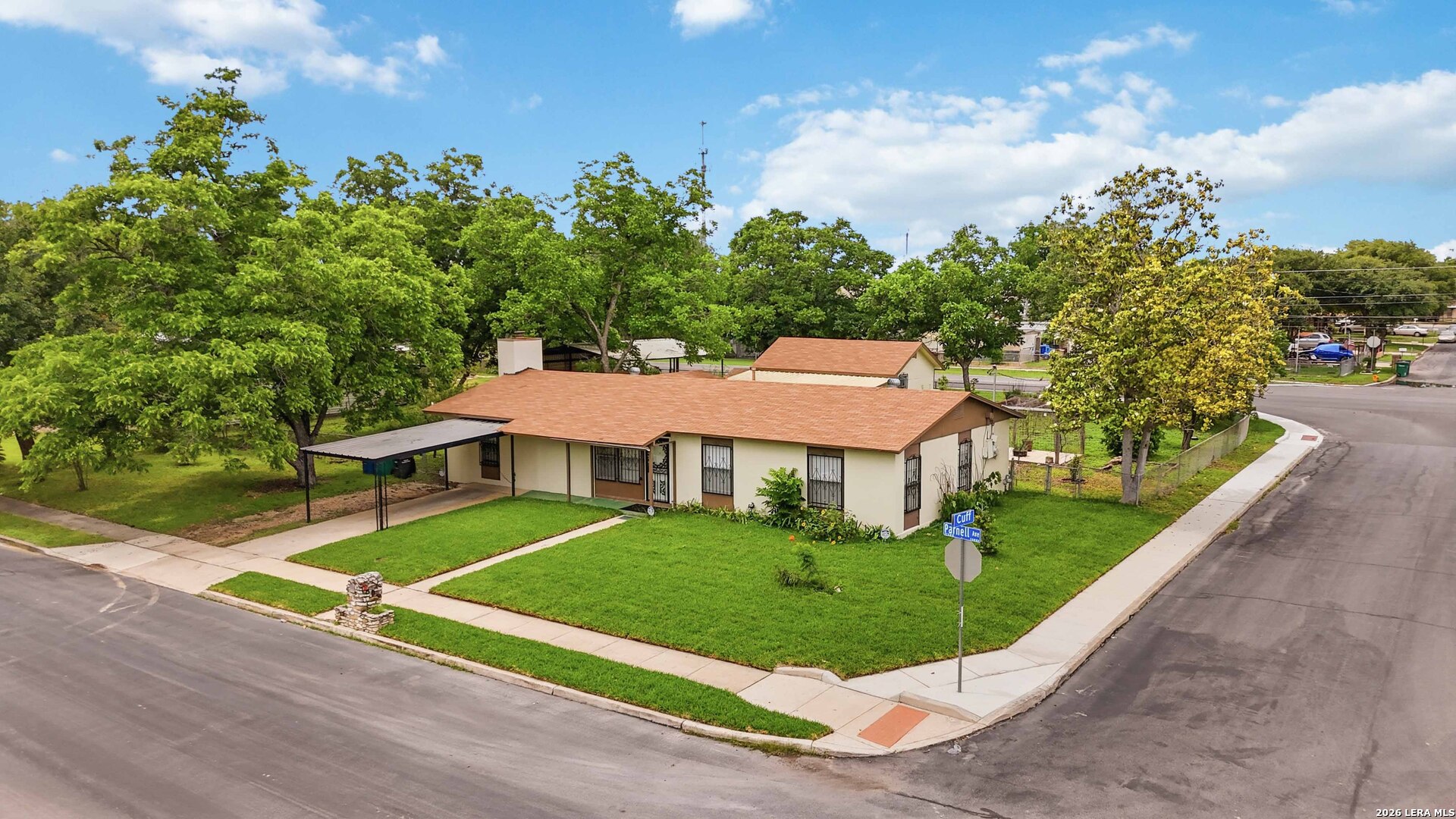 1503 PARNELL AVE