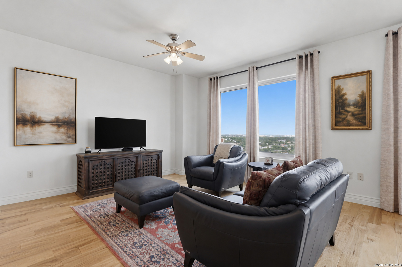 215 CENTER ST APT 1805