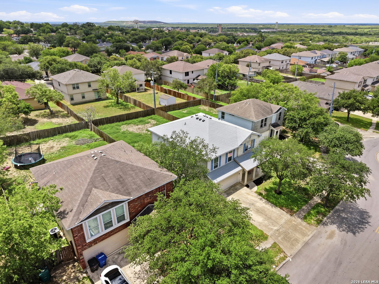 426 BRIDLE RDG