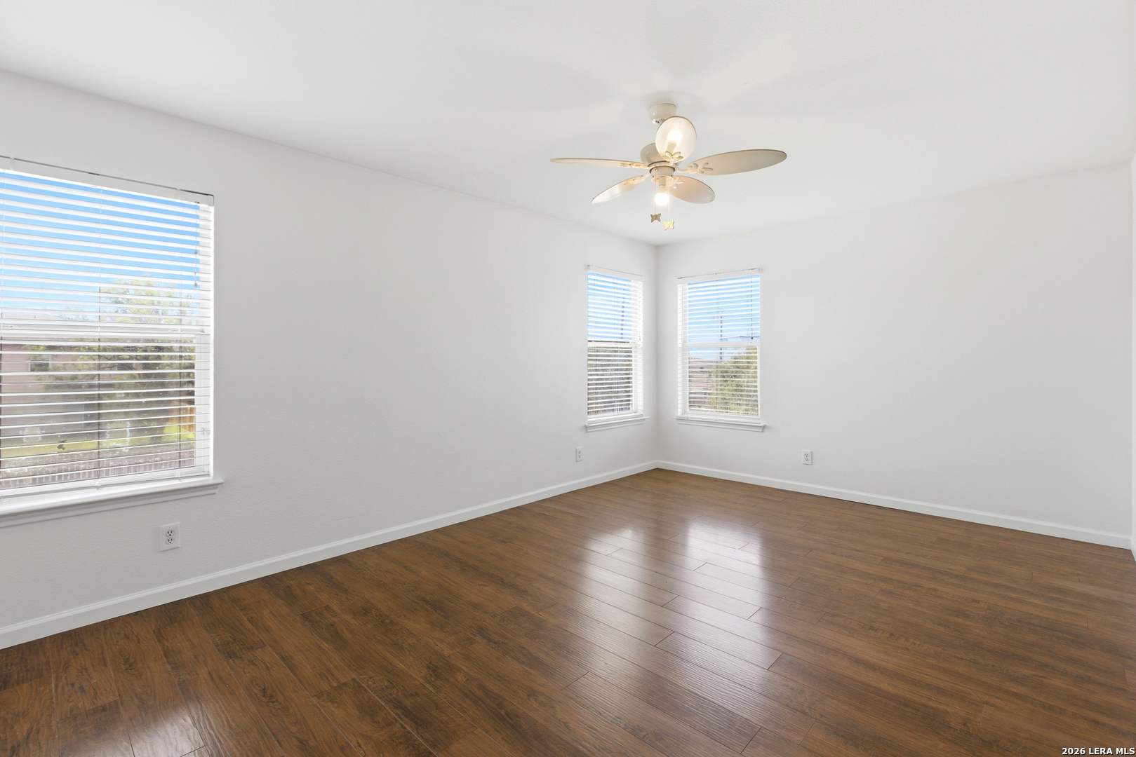 426 BRIDLE RDG