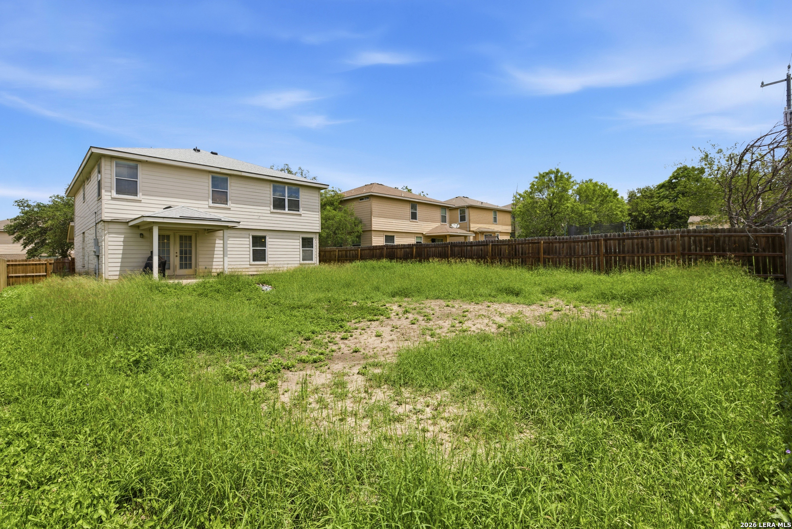 426 BRIDLE RDG