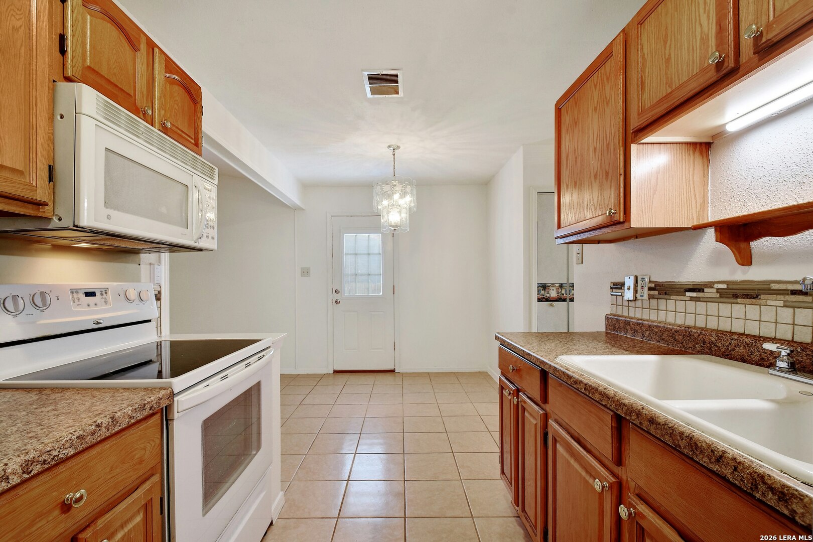 9626 Bratton