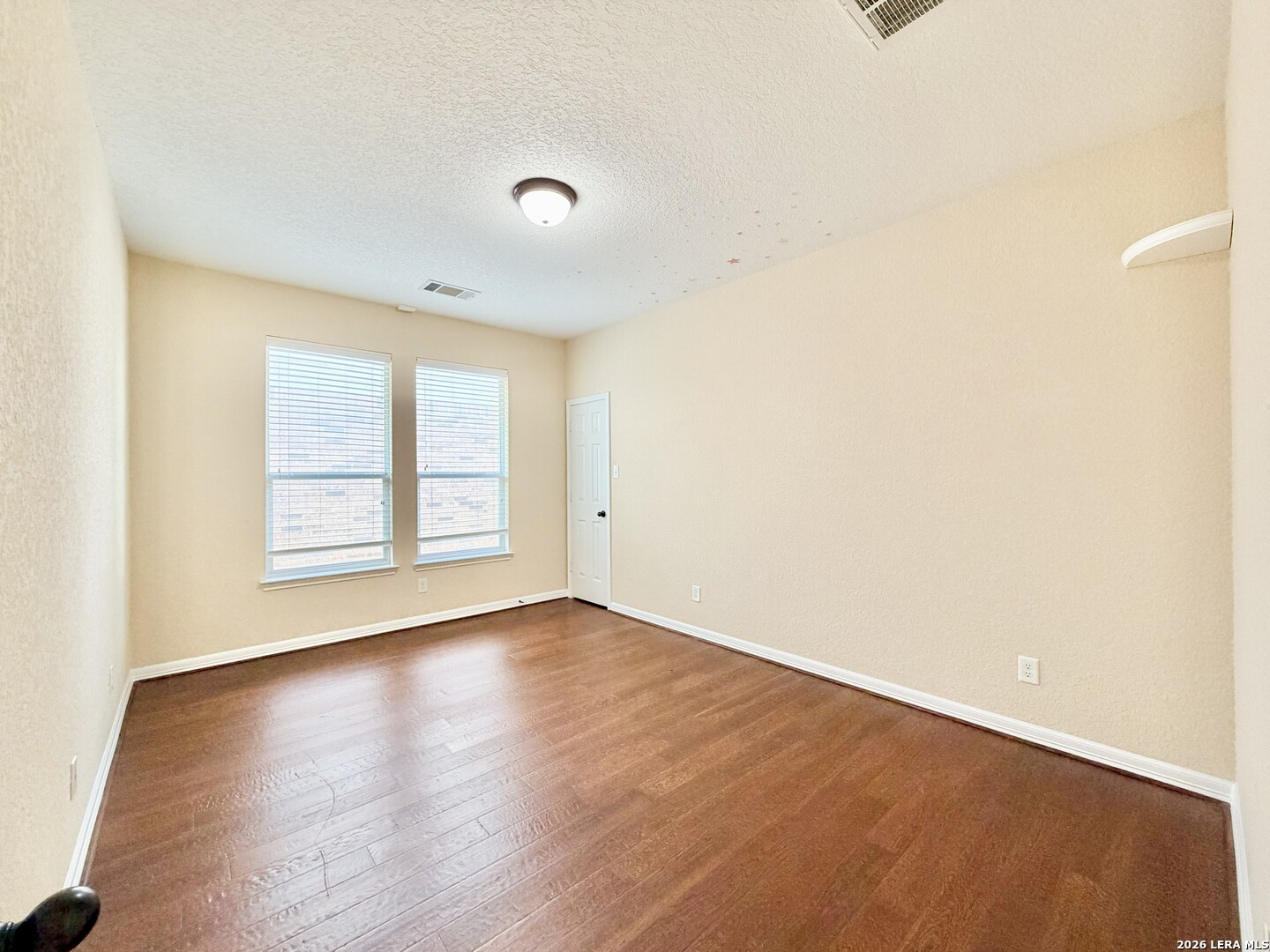 2415 Cortona Mist