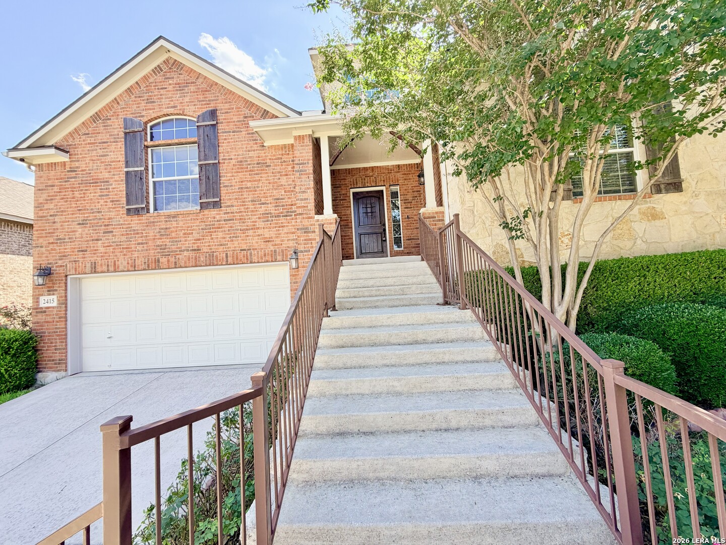 2415 Cortona Mist