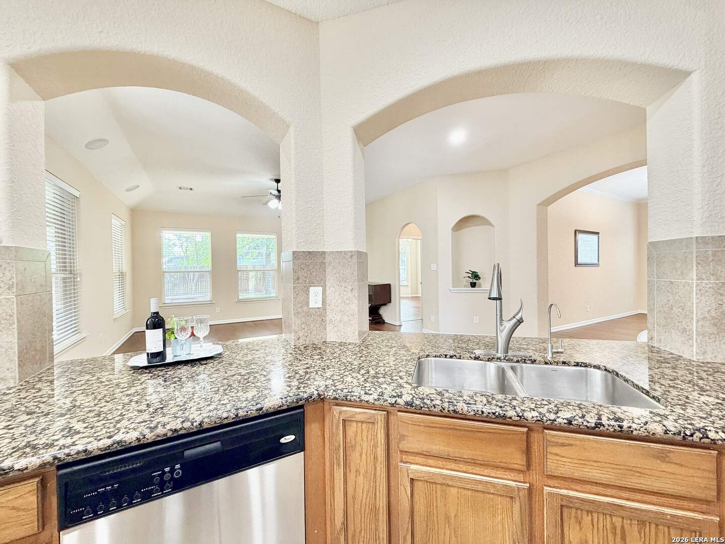 2415 Cortona Mist