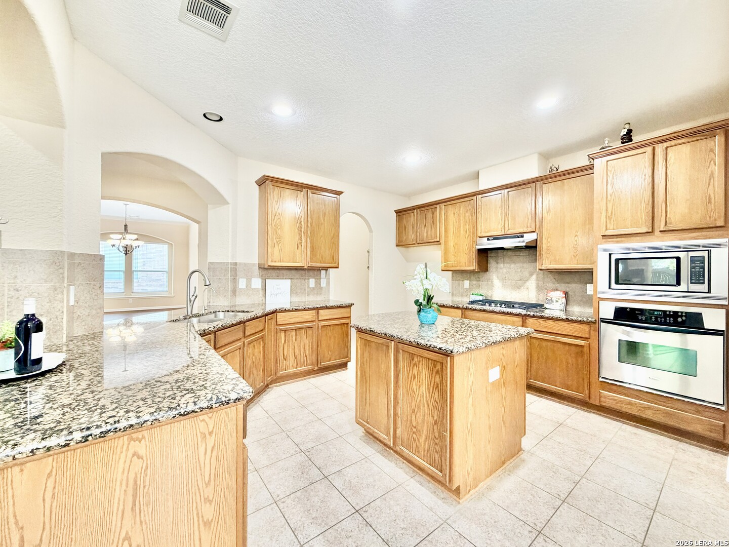 2415 Cortona Mist