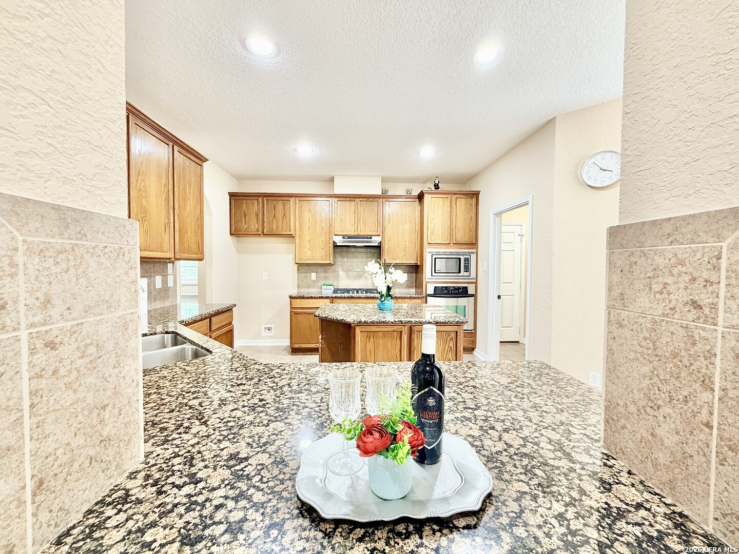 2415 Cortona Mist