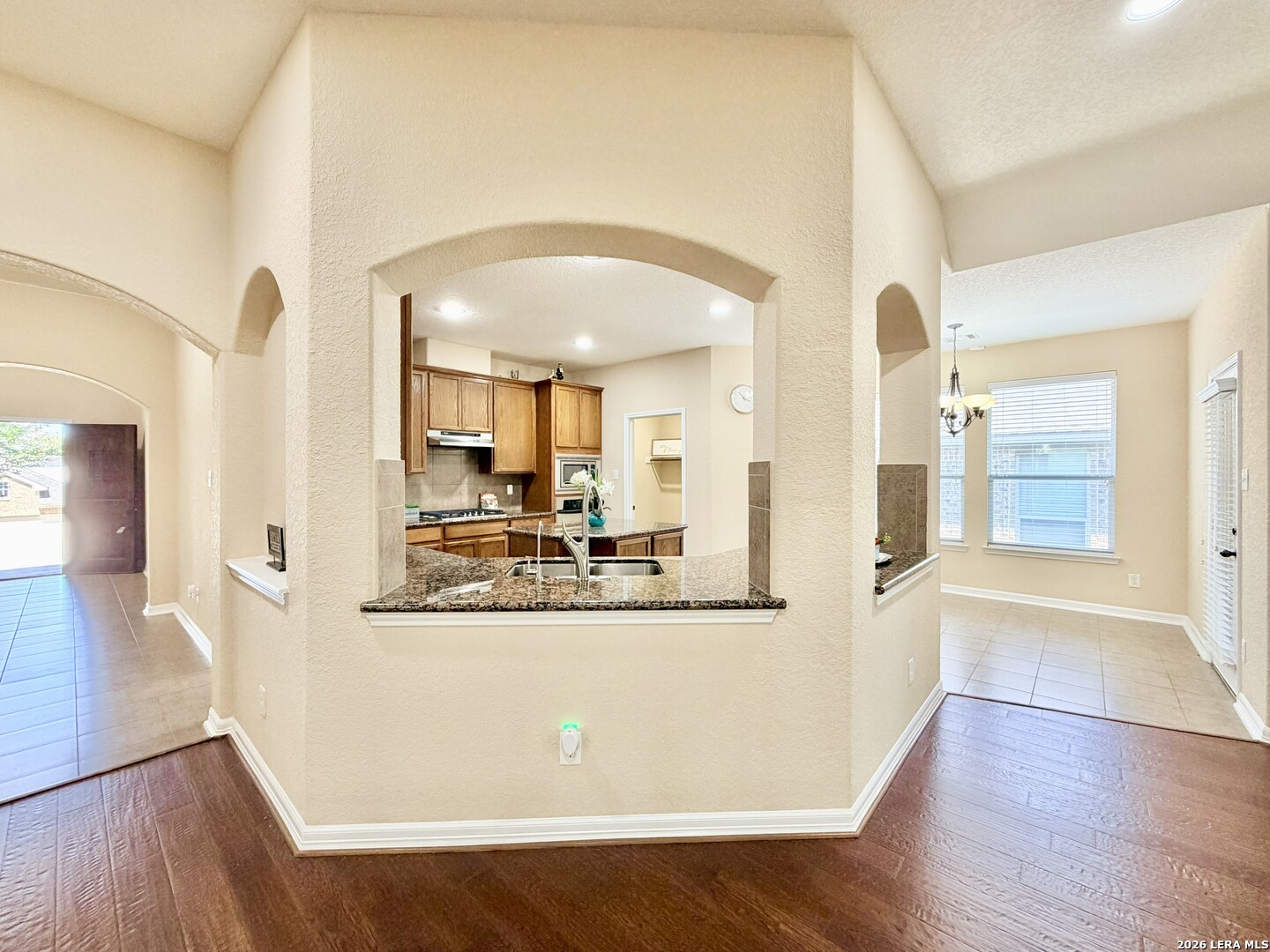 2415 Cortona Mist