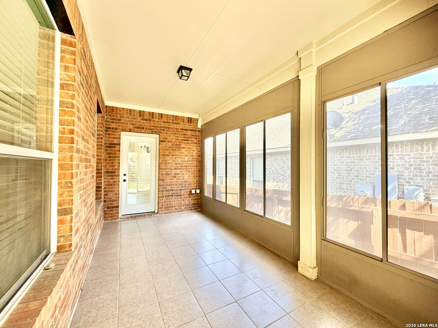 2415 Cortona Mist