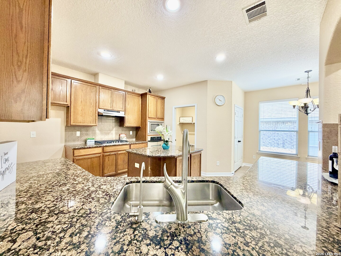 2415 Cortona Mist