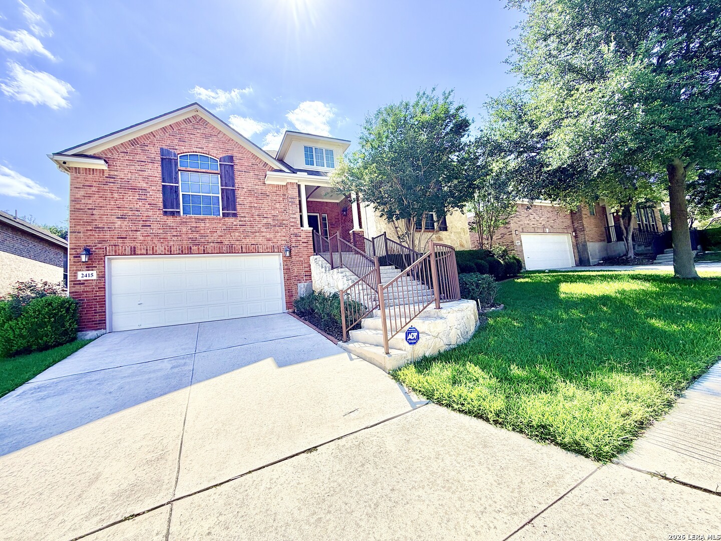 2415 Cortona Mist