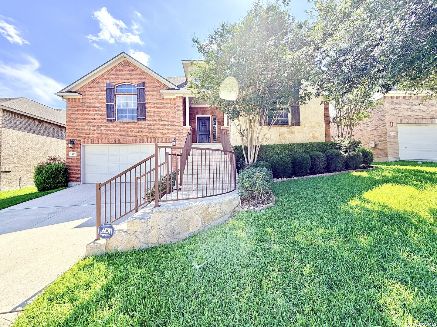 2415 Cortona Mist