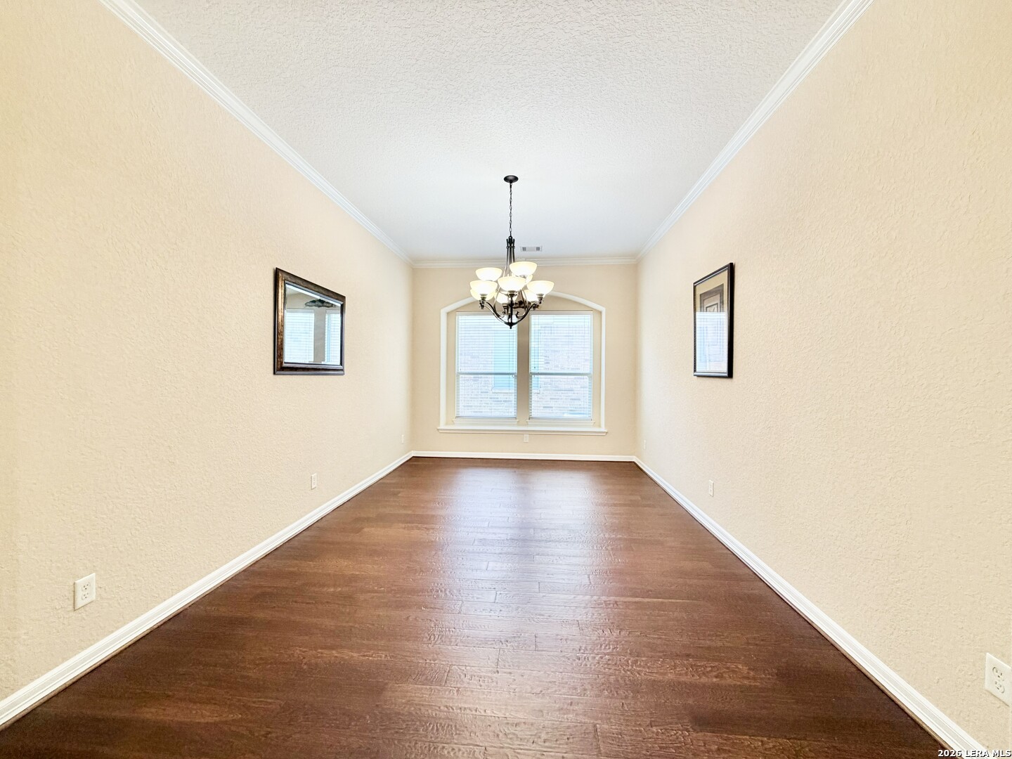 2415 Cortona Mist