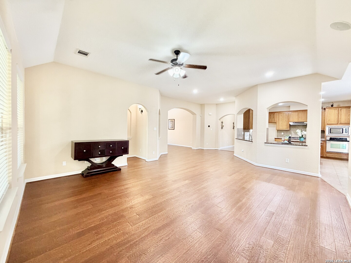 2415 Cortona Mist