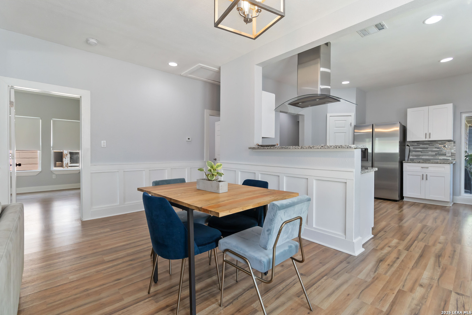944 Fulton Ave