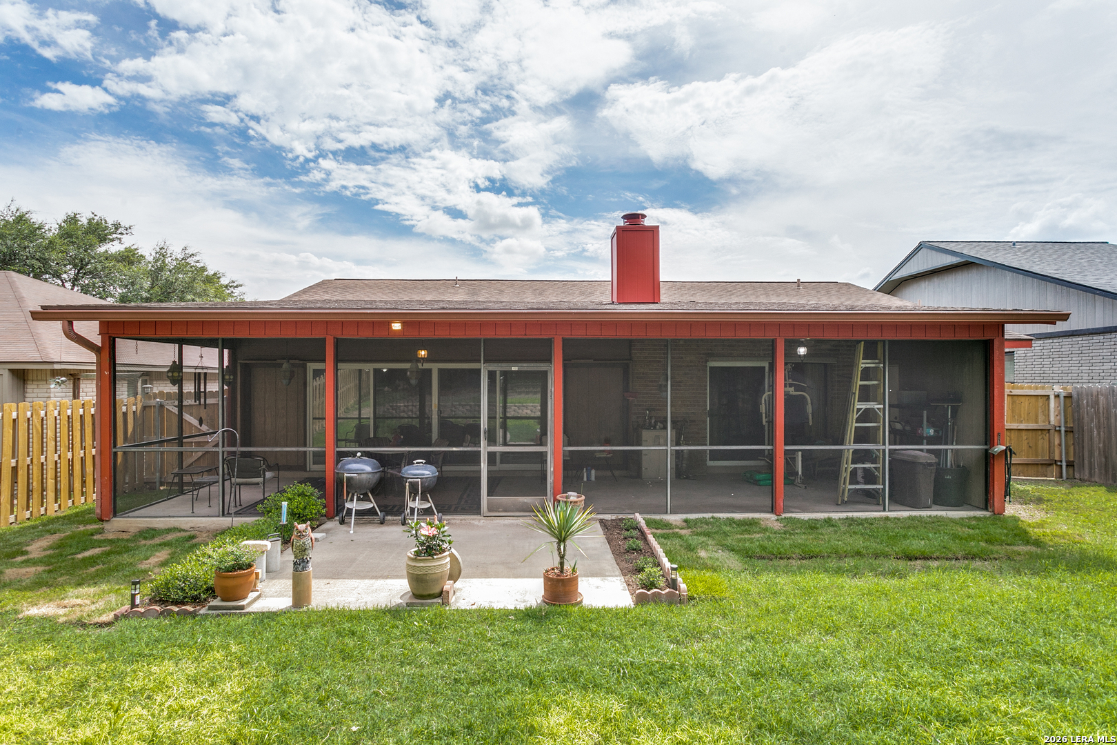 4814 CHERRY TREE DR