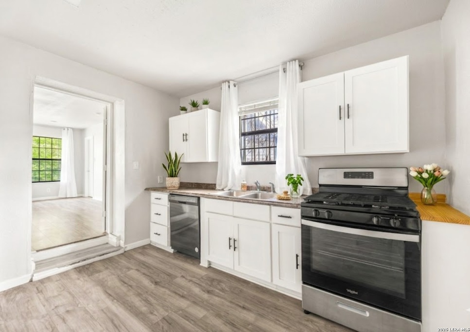2033 SW 19th ST