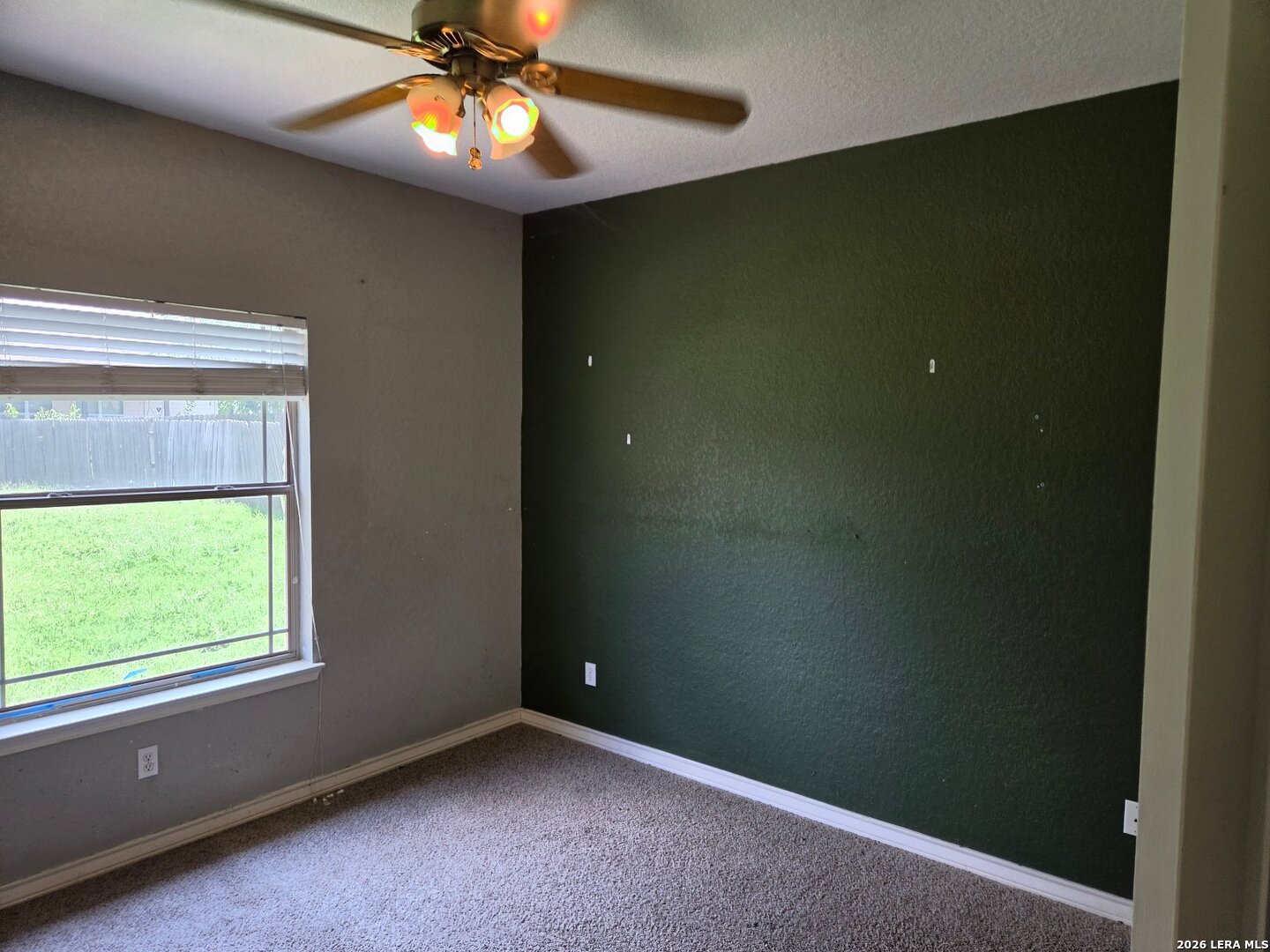 106 Crestway